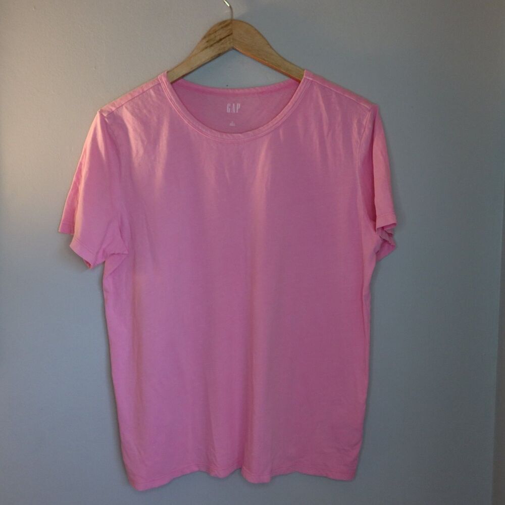 Gap T-Shirt Womens L Pink Crew Neck Short Sleeve Neckline Sleeves Straight Hem